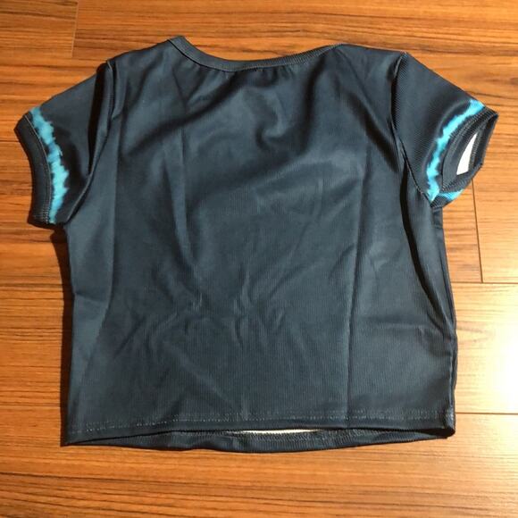 NEW Juniors Saturn Crop Top Tee Slim Fit Blue Size Medium - Picture 2 of 3